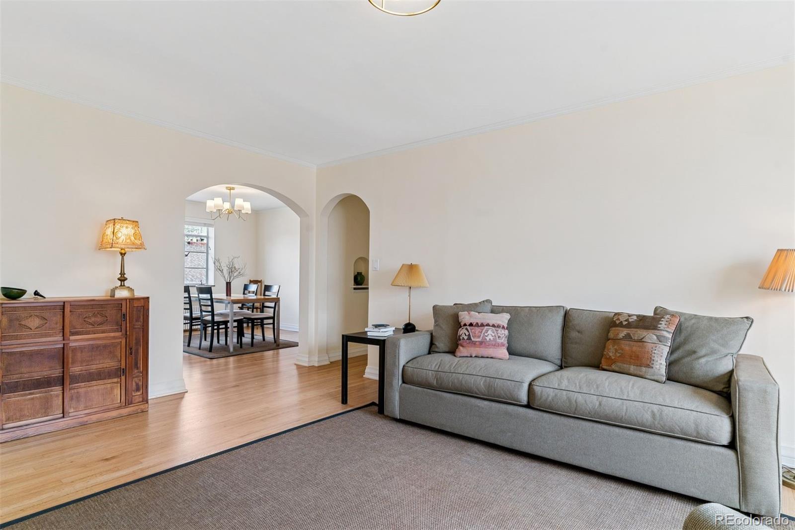 1321 E 10th Avenue Unit: 11