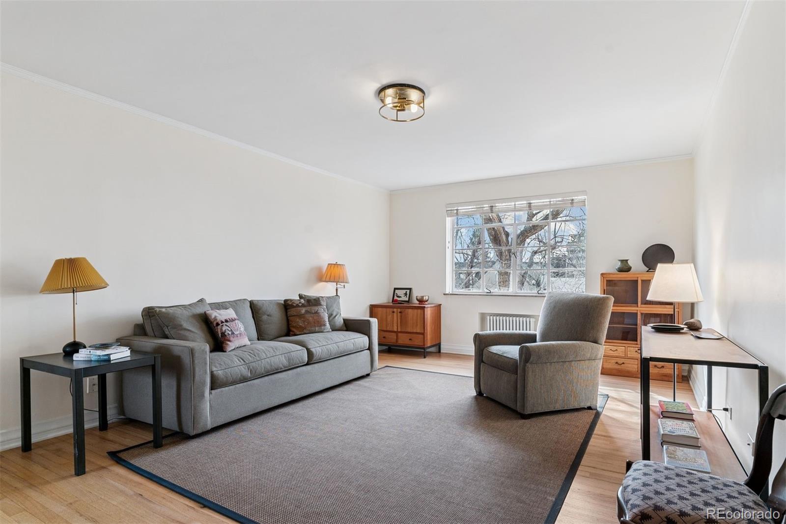 1321 E 10th Avenue Unit: 11
