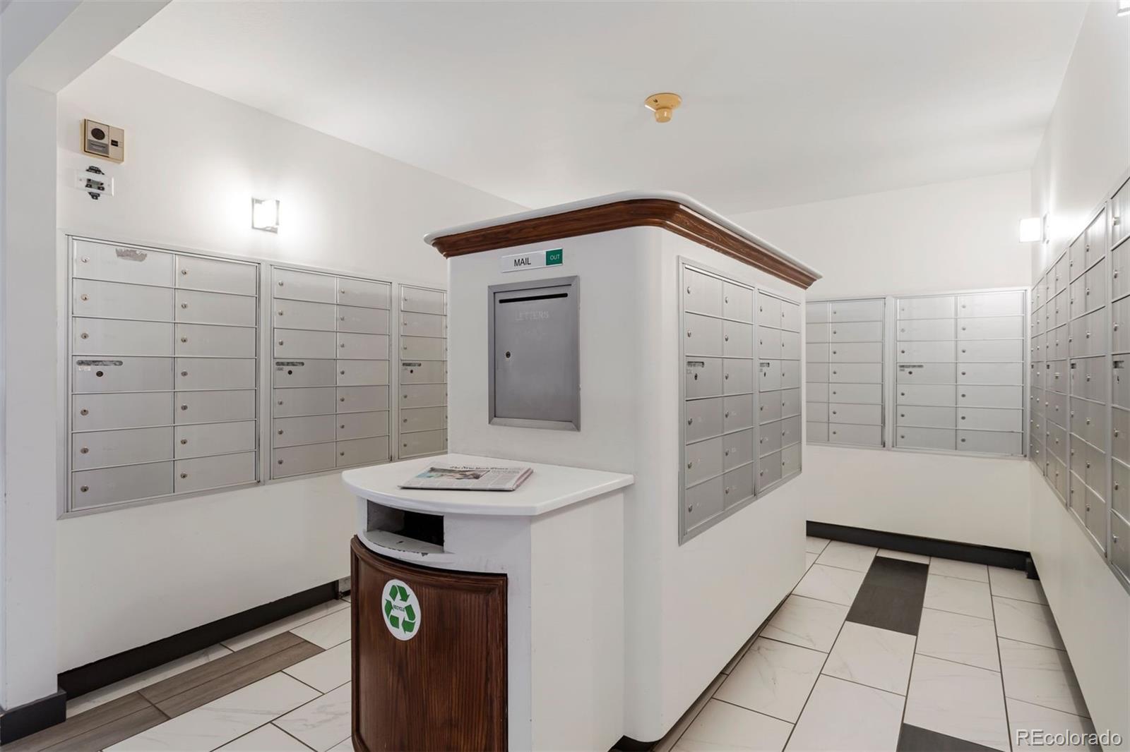 480 S Marion Parkway Unit: 306