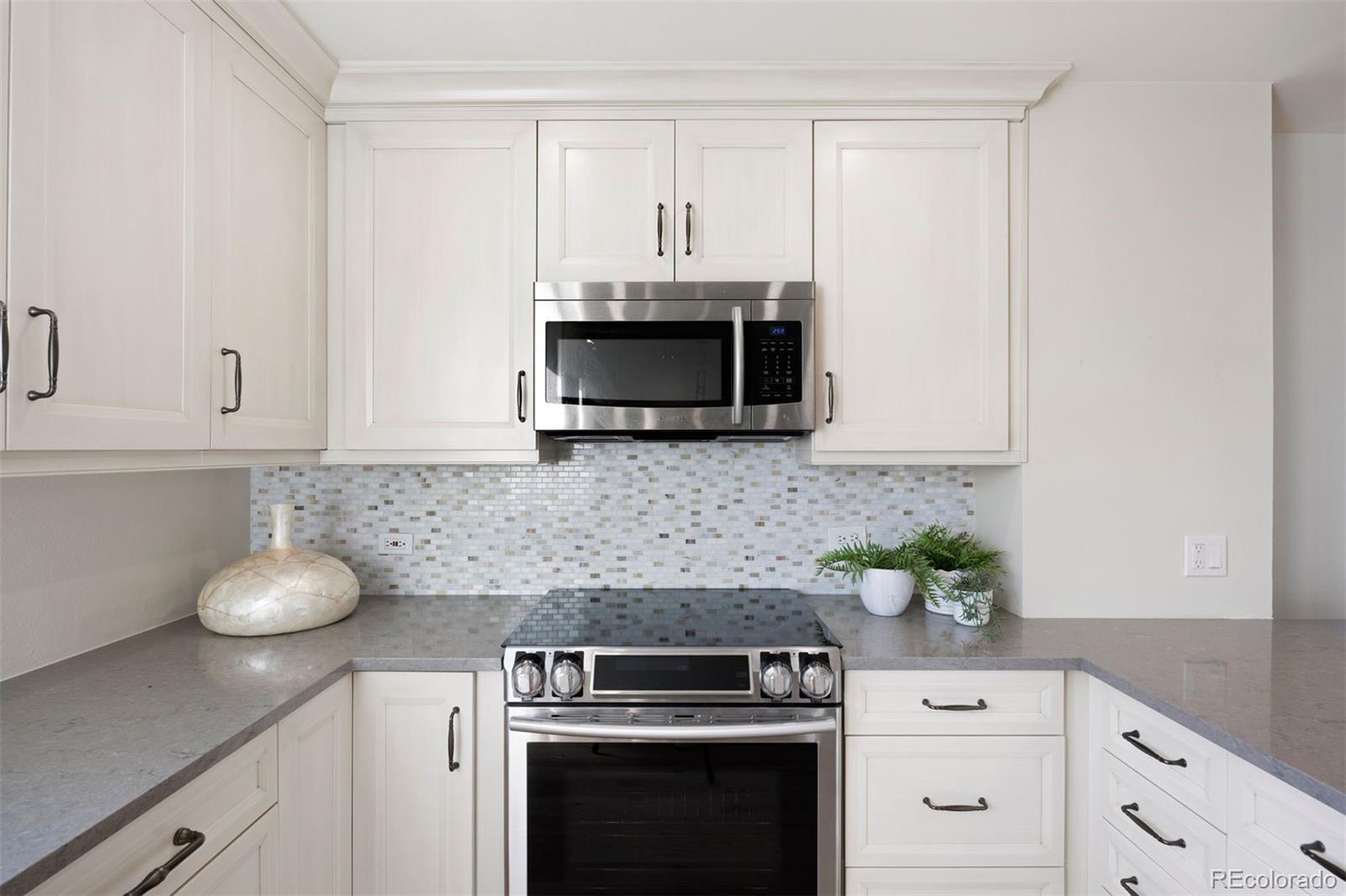 480 S Marion Parkway Unit: 306
