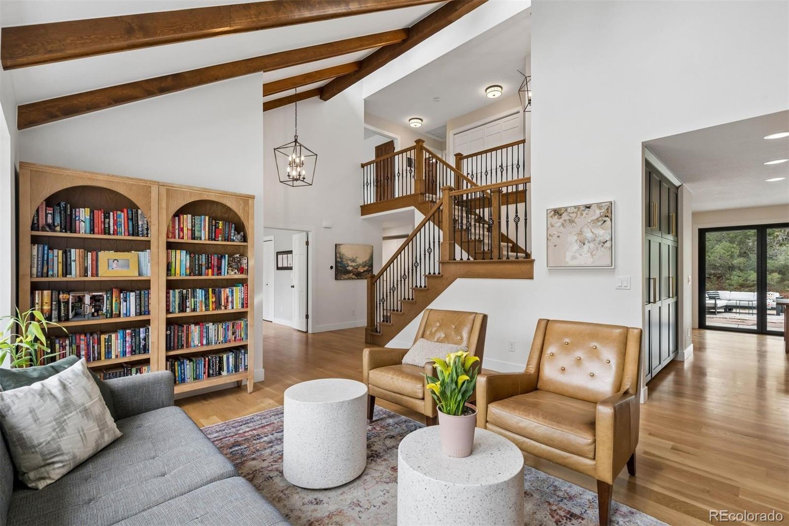 9592 E Lake Circle