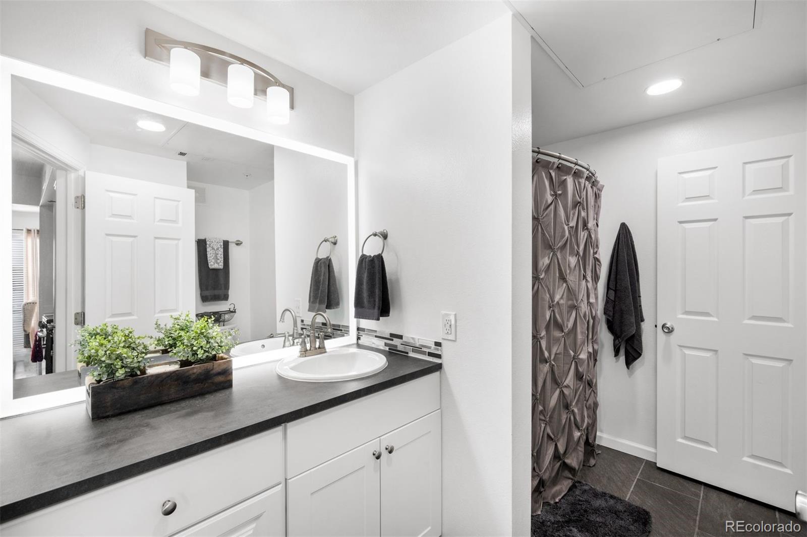 7412 S Quail Circle Unit: 1227
