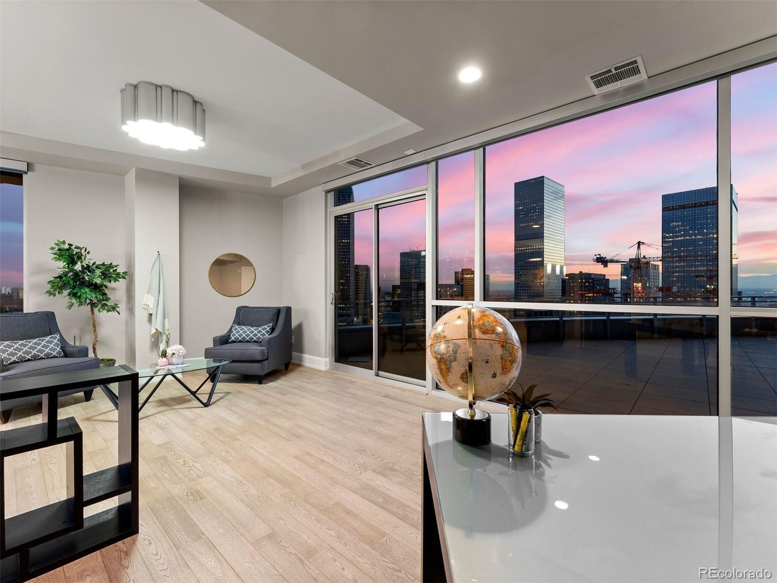 2001 Lincoln Street Unit: 2524L