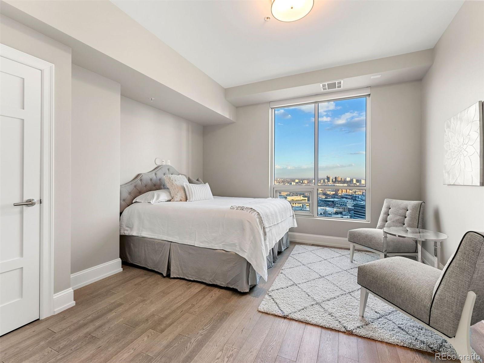 2001 Lincoln Street Unit: 2524L