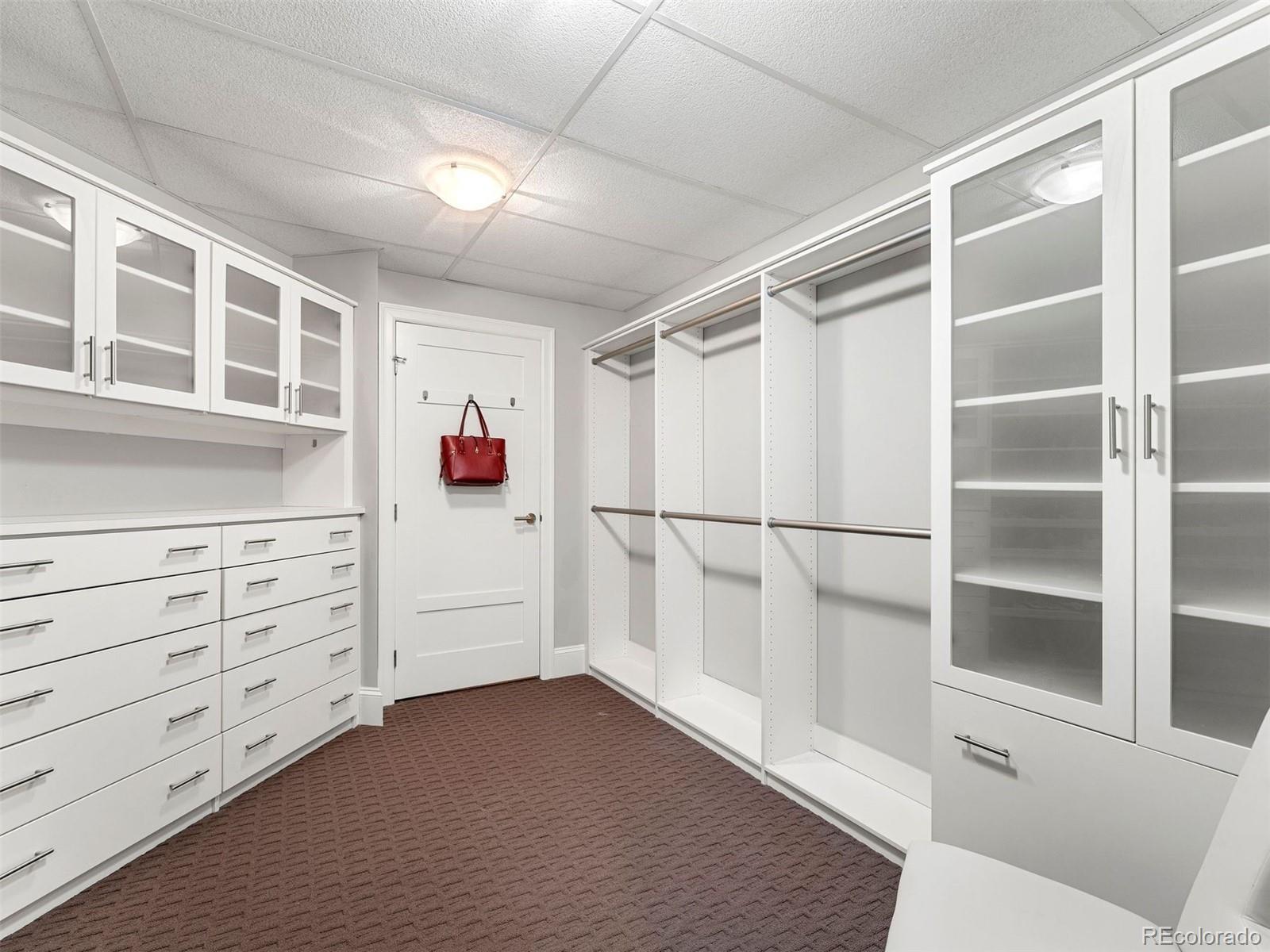 2001 Lincoln Street Unit: 2524L