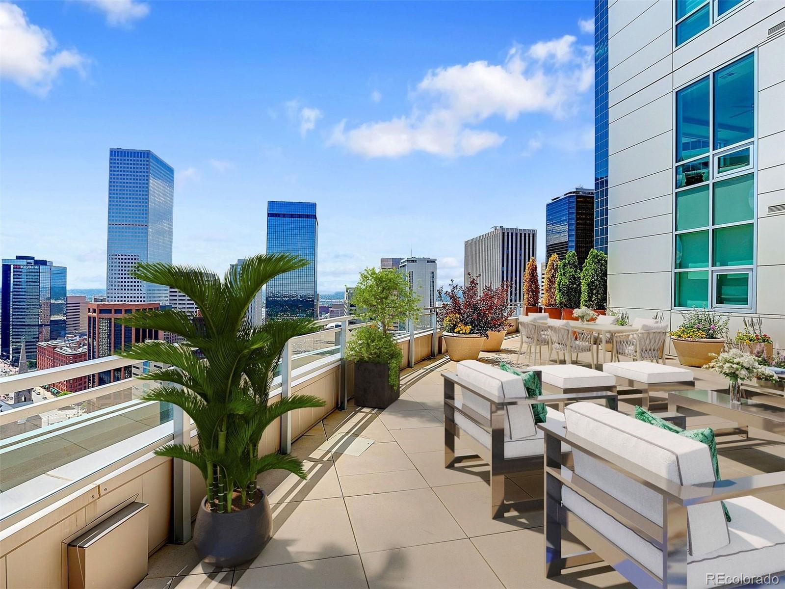 2001 Lincoln Street Unit: 2524L