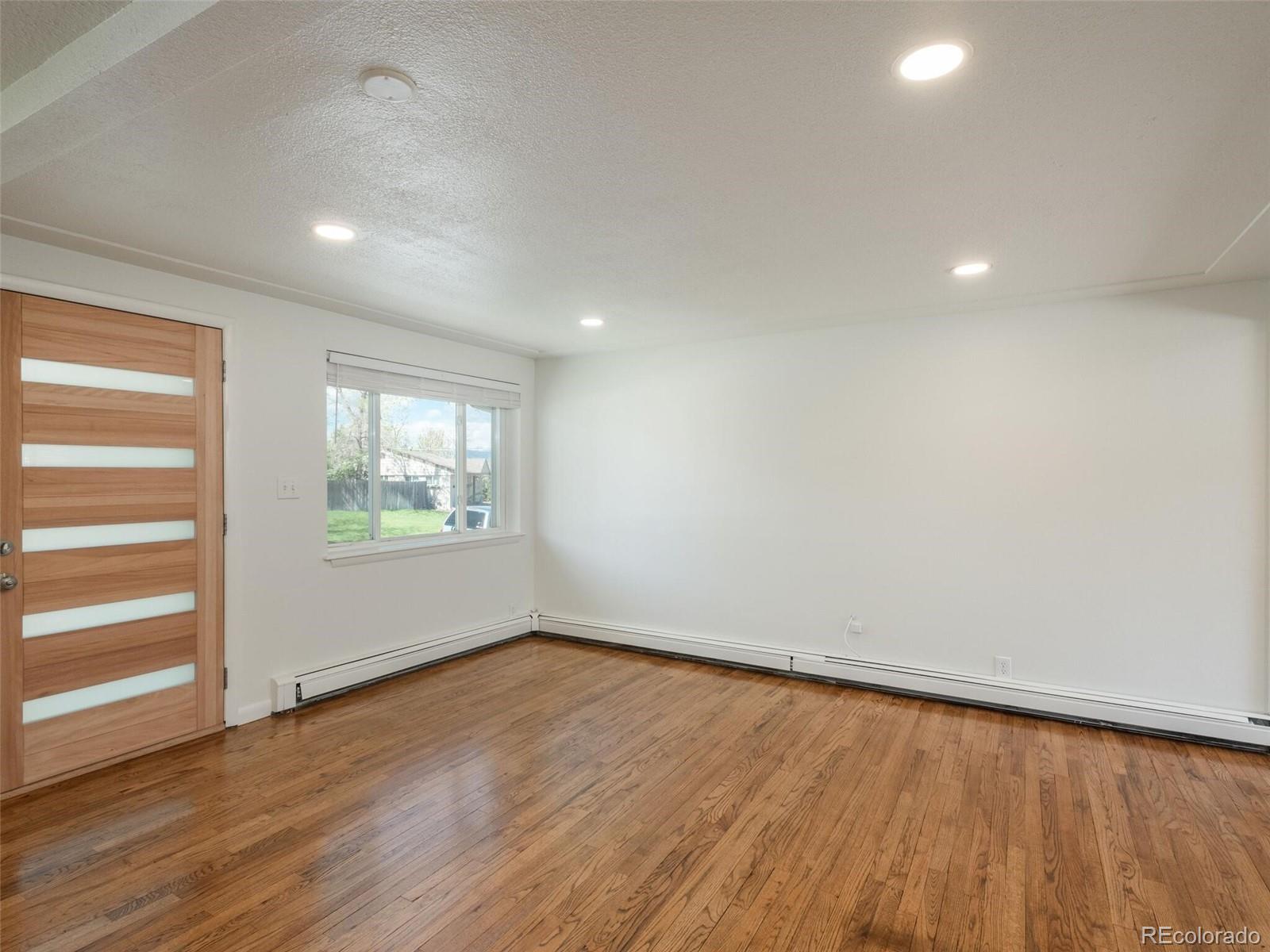 755 W Nassau Way