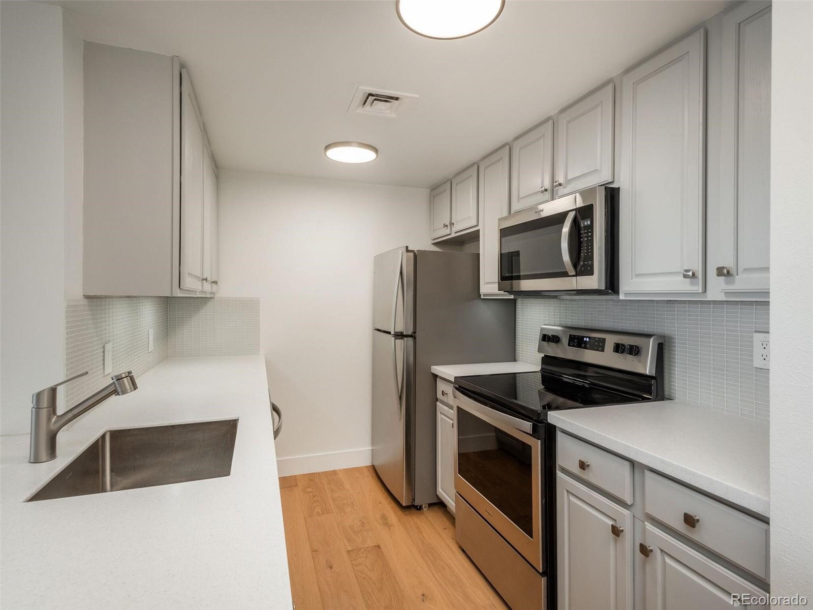 800 N Pearl Street Unit: 1205