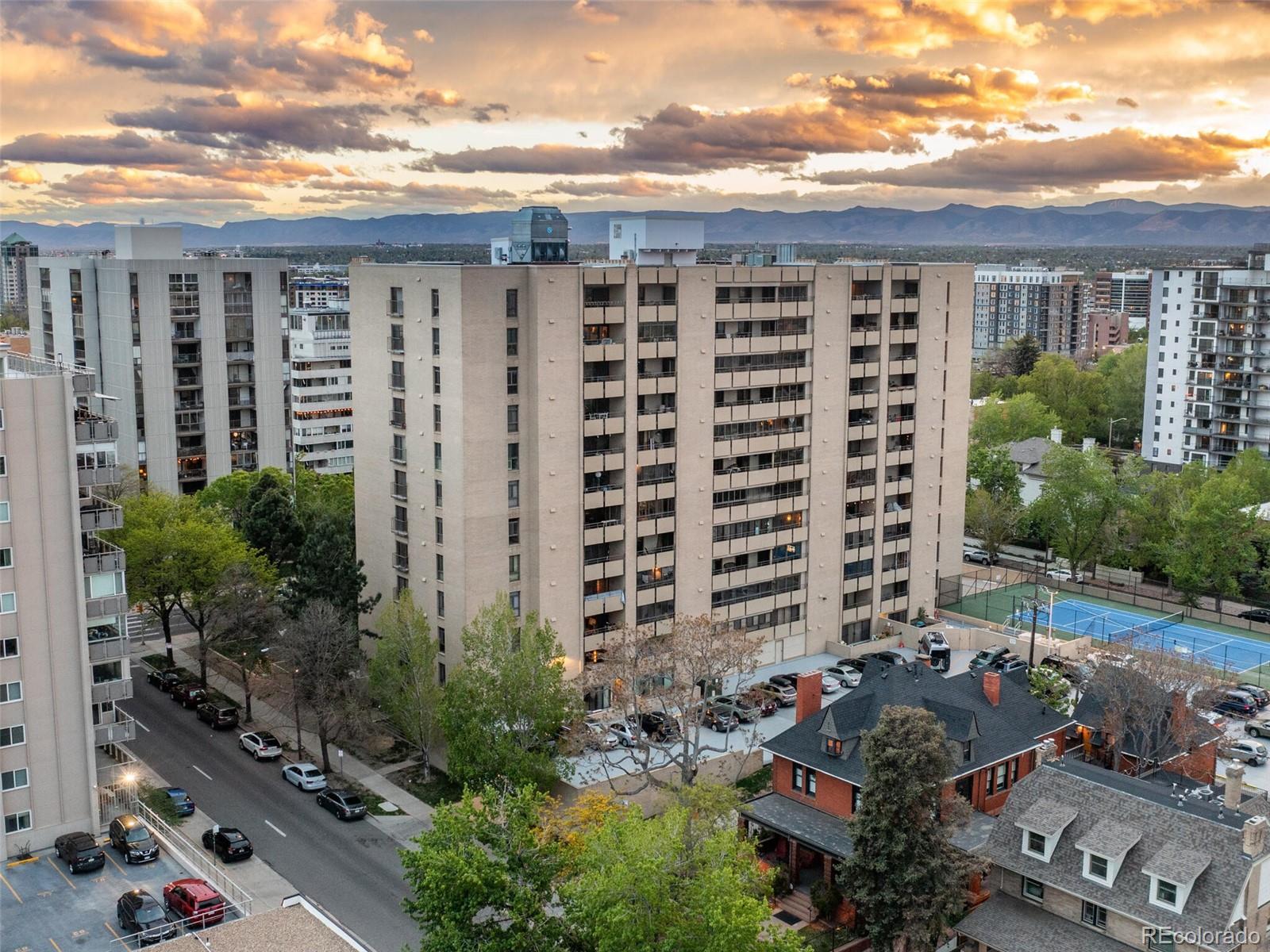 800 N Pearl Street Unit: 1205