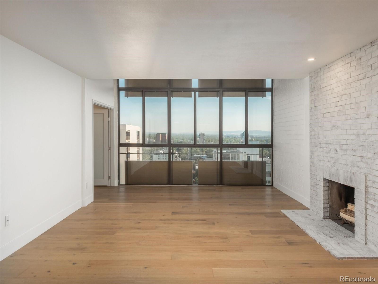 800 N Pearl Street Unit: 1205