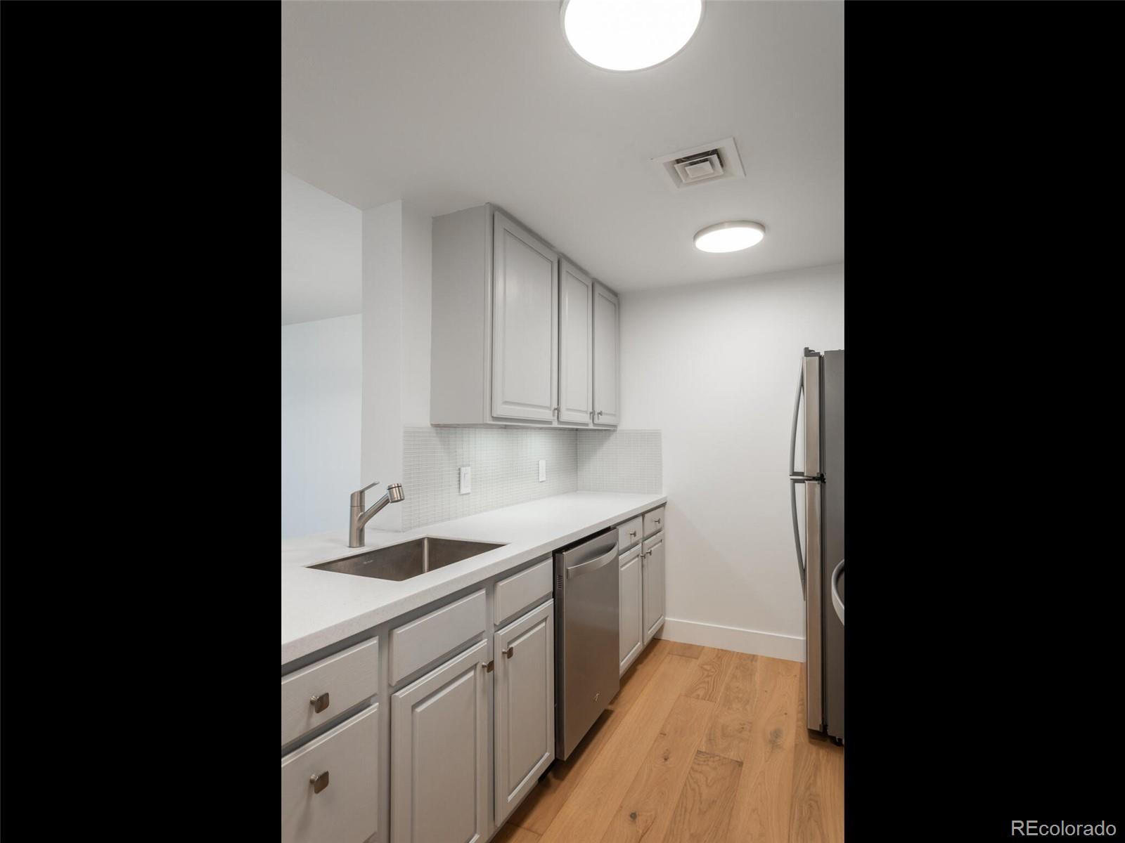 800 N Pearl Street Unit: 1205