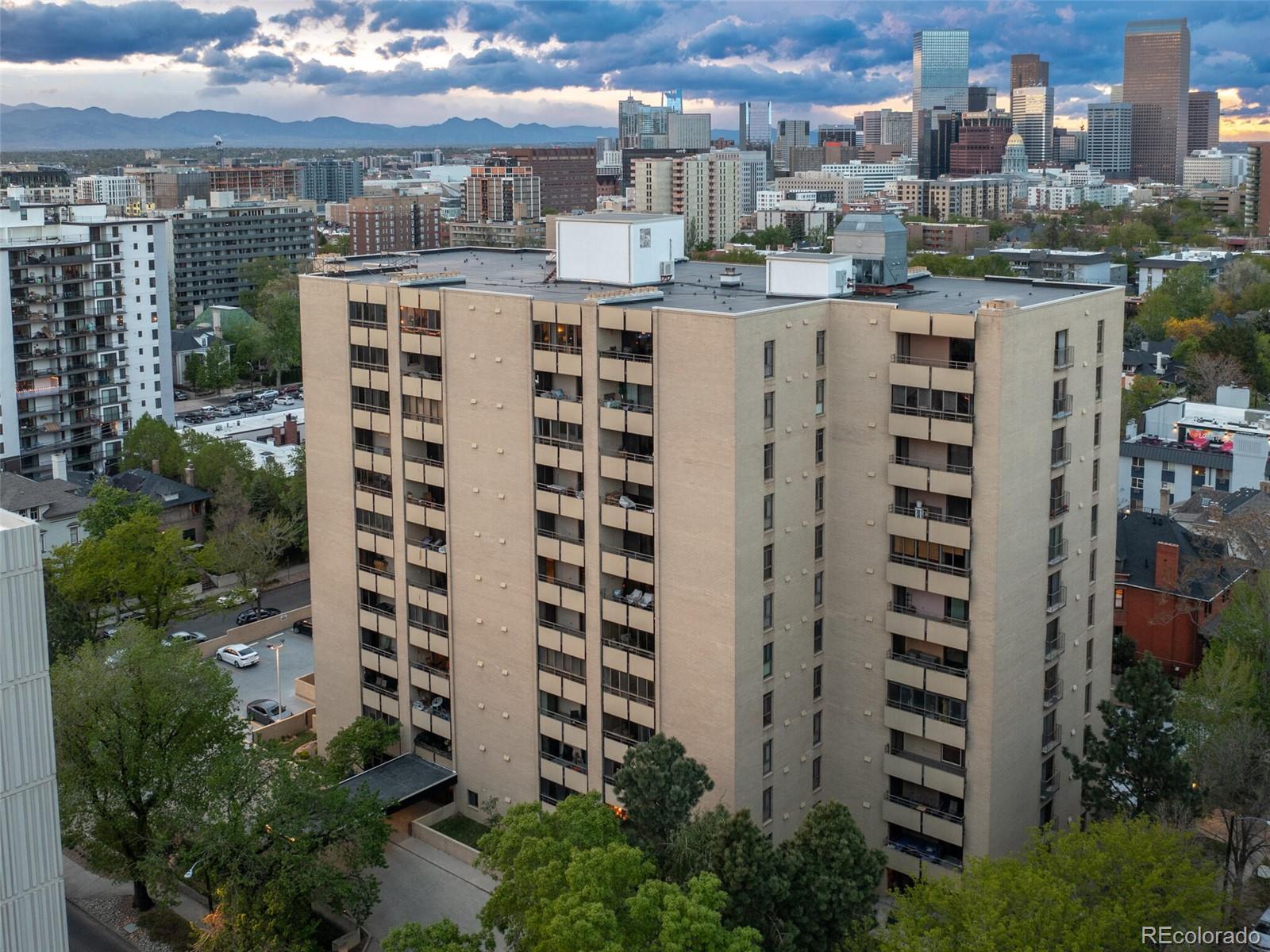 800 N Pearl Street Unit: 1205