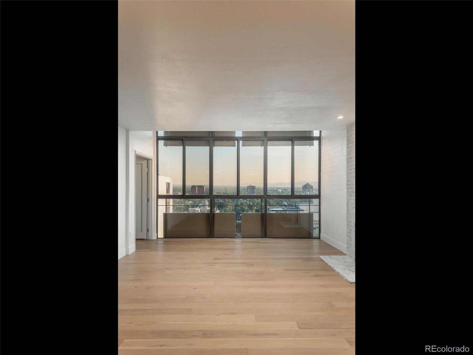 800 N Pearl Street Unit: 1205