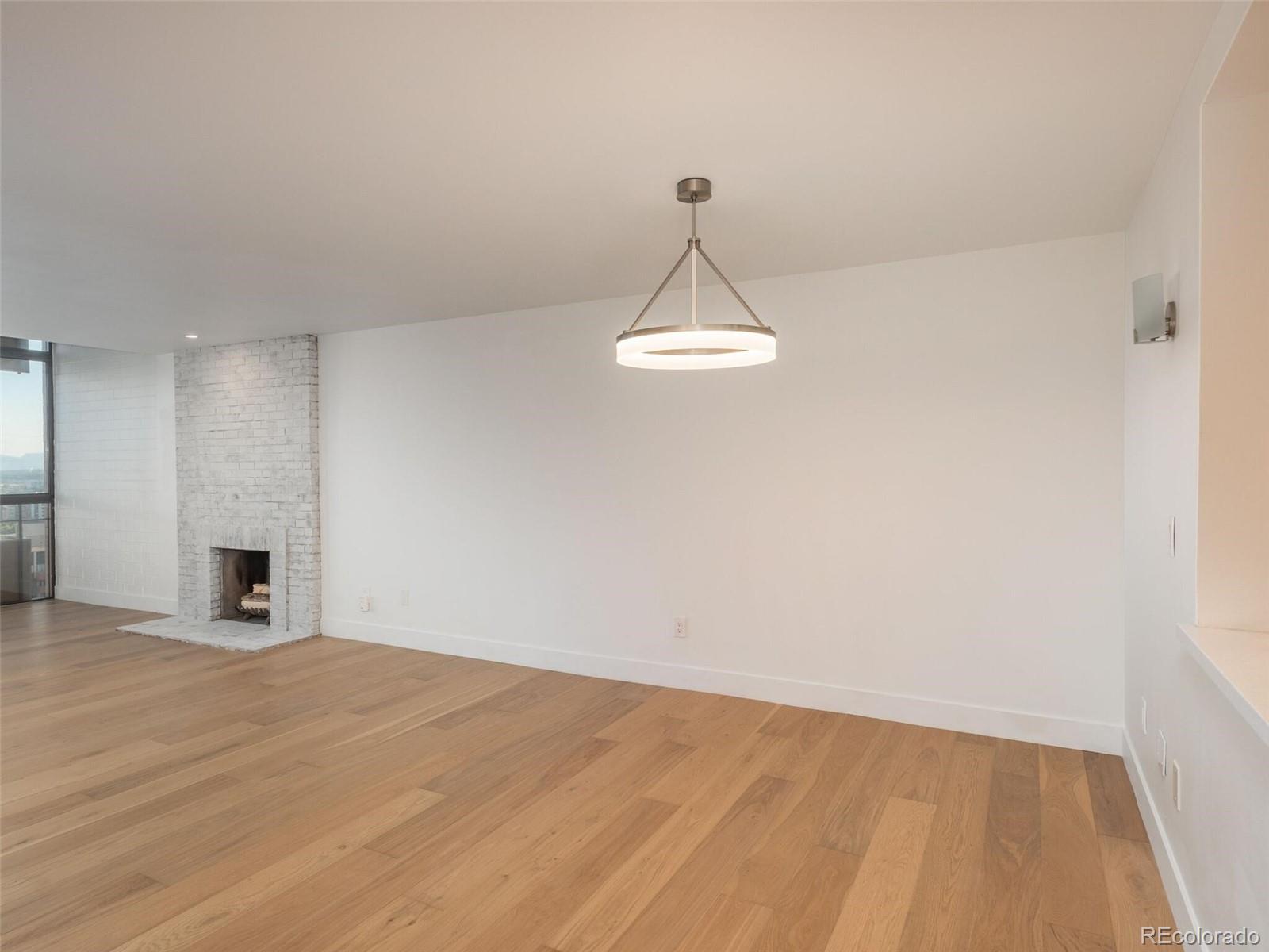 800 N Pearl Street Unit: 1205