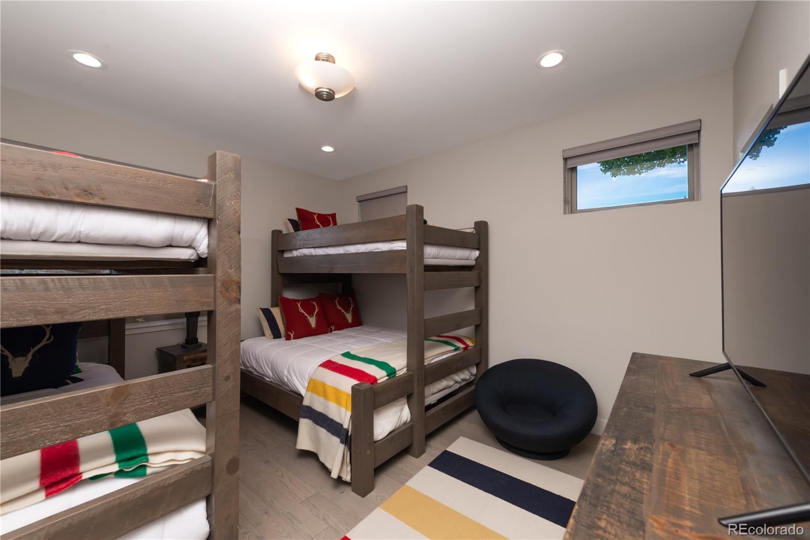 12 Stagecoach Way