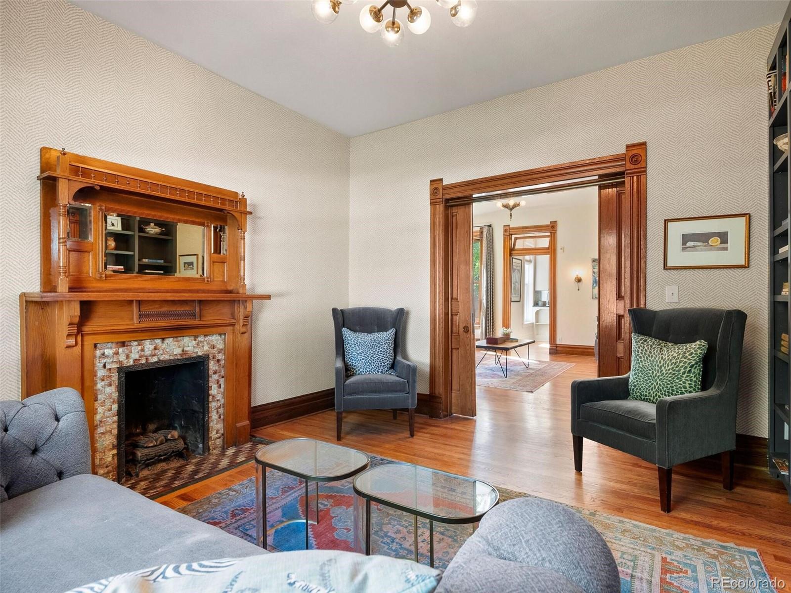 238 E Florida Avenue