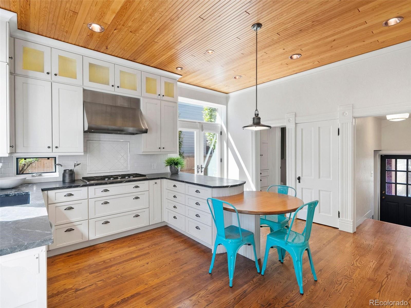 238 E Florida Avenue