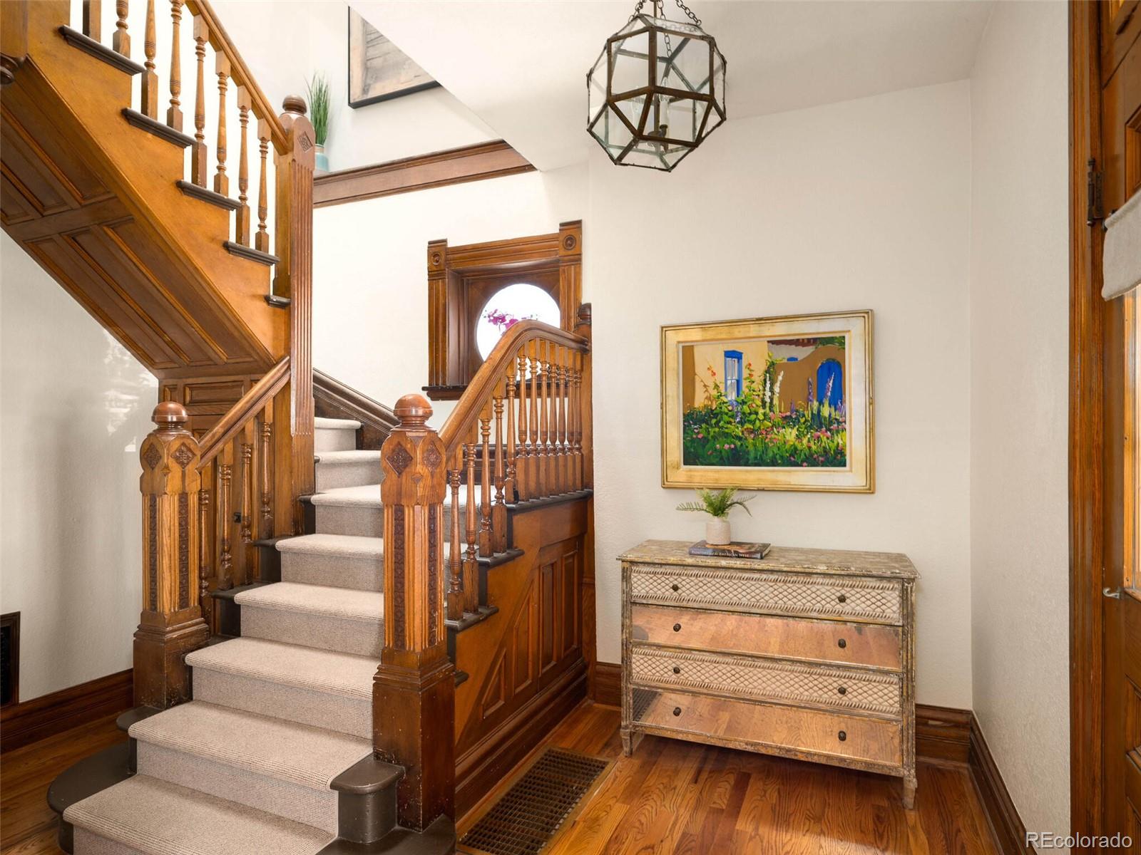 238 E Florida Avenue