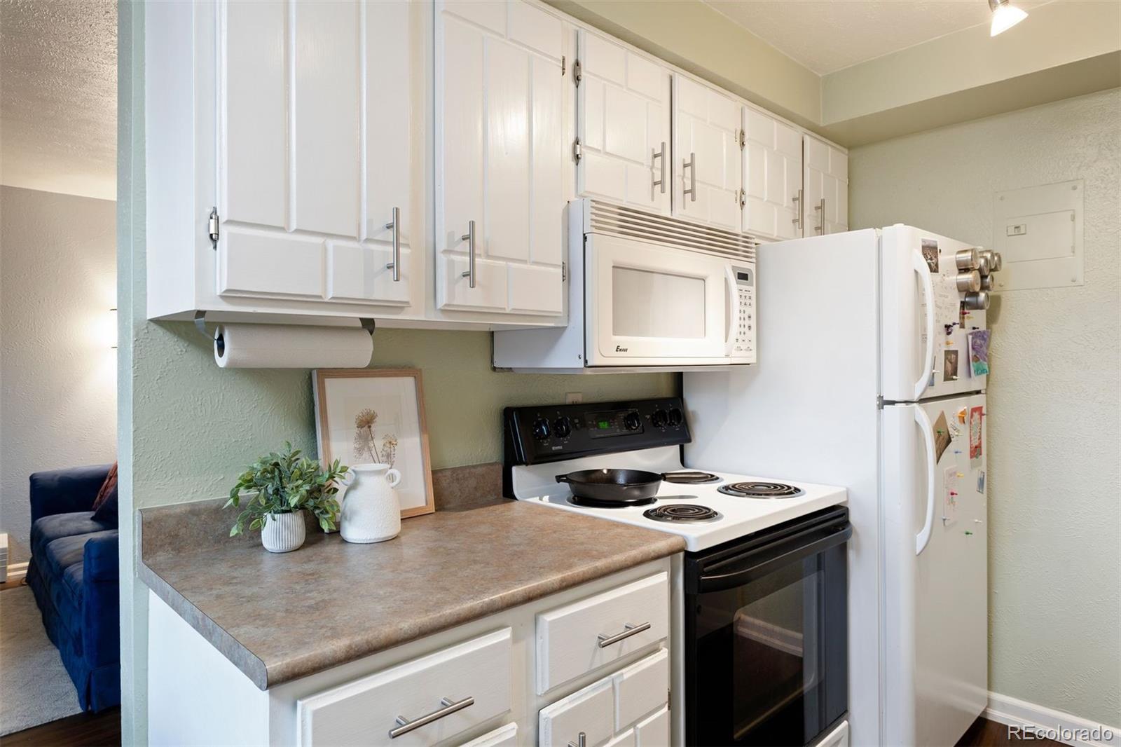 625 N Pennsylvania Street Unit: 312