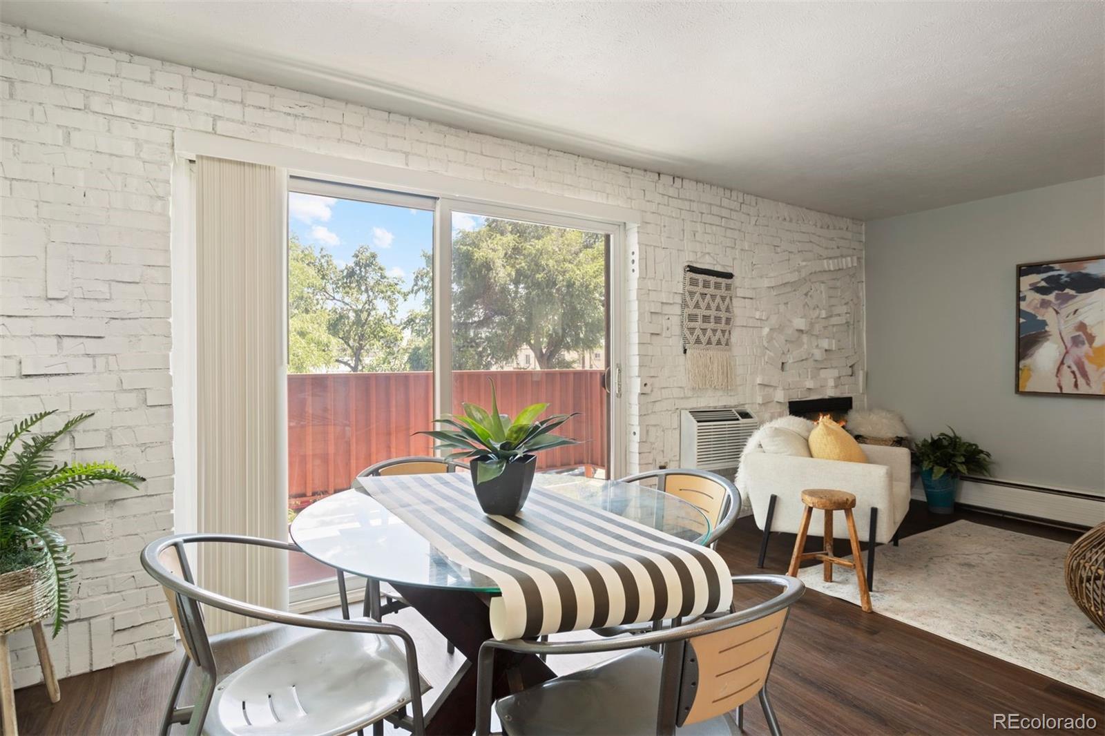625 N Pennsylvania Street Unit: 312
