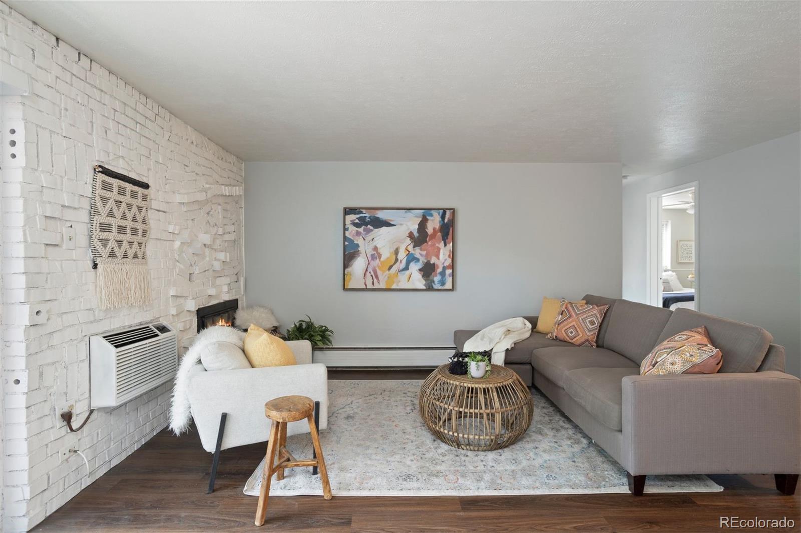 625 N Pennsylvania Street Unit: 312