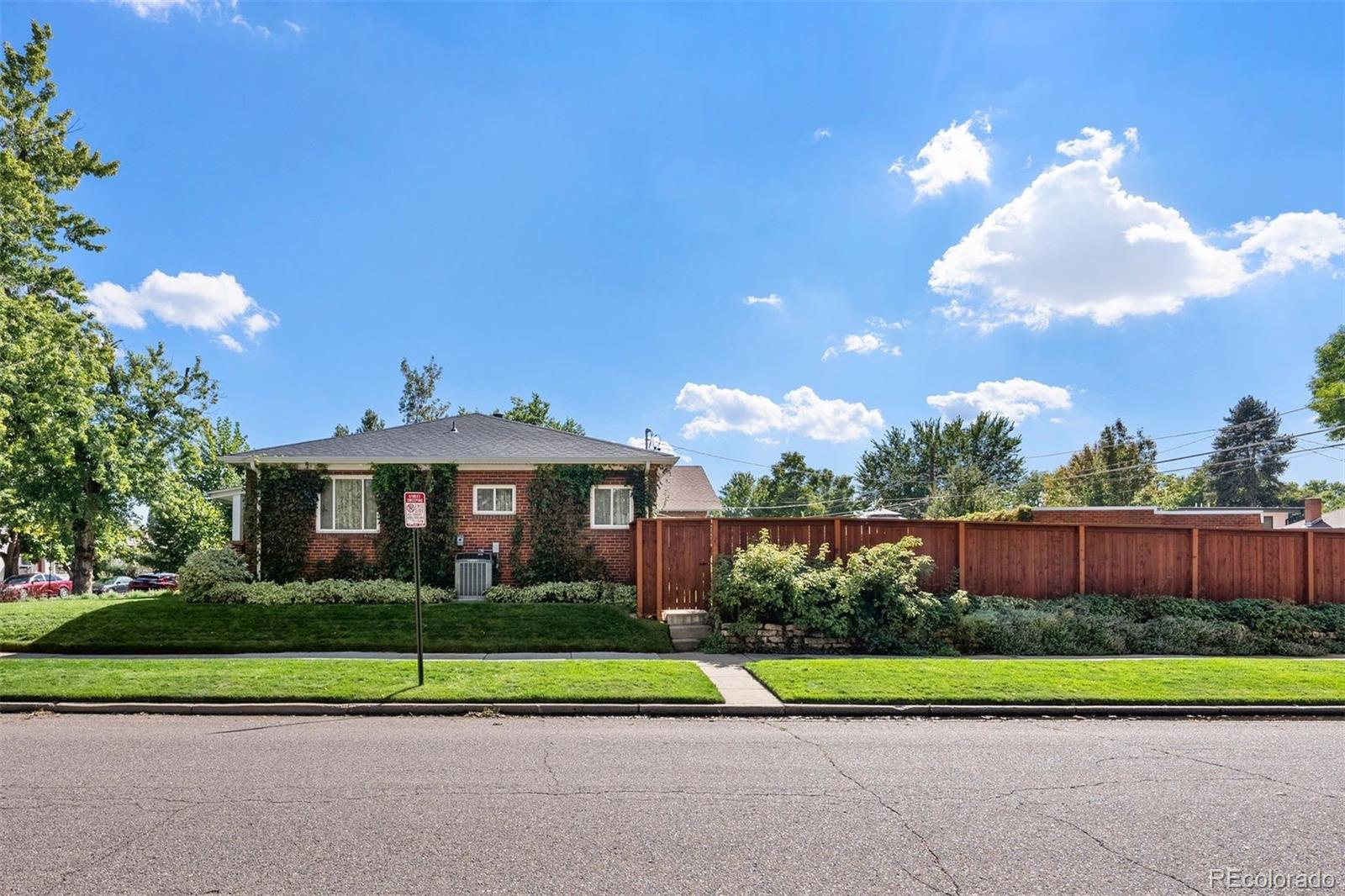 2695 Eudora Street
