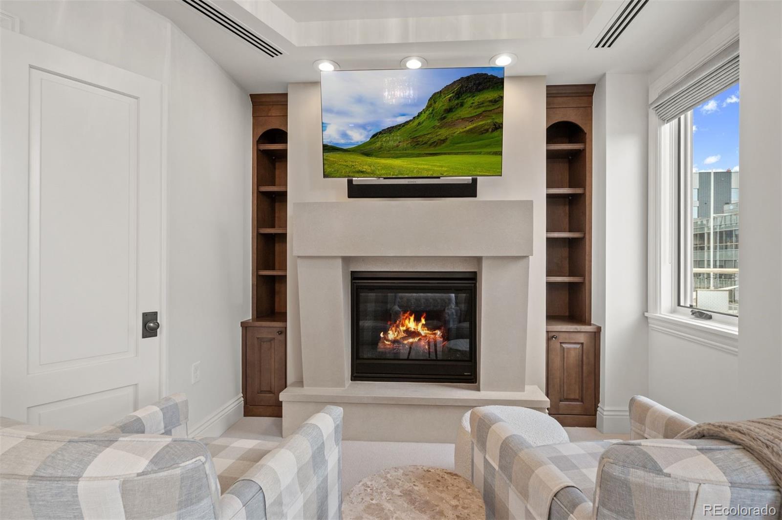 105 Fillmore Street Unit: 203