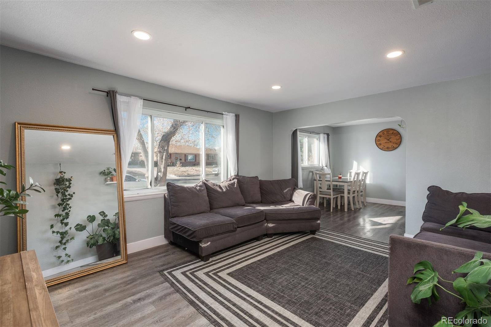 9250 Lillian Lane