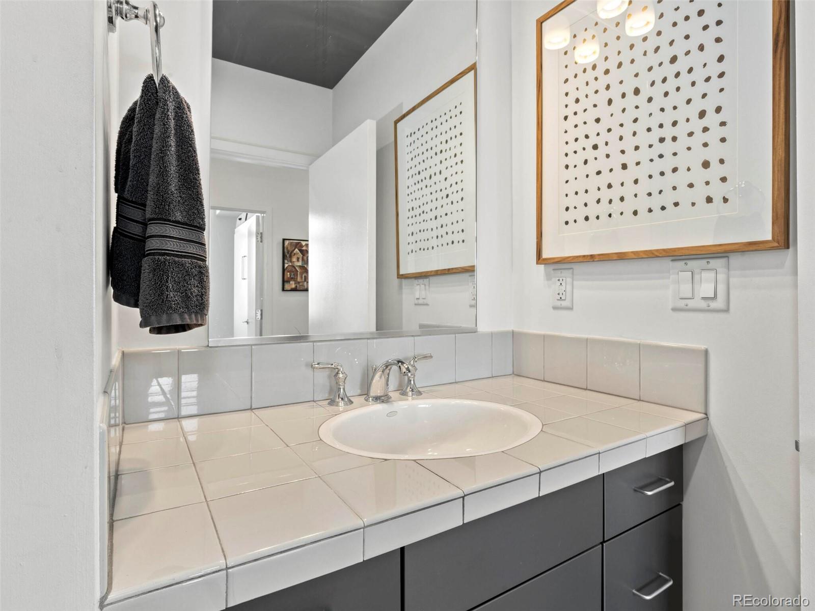 1401 Delgany Street Unit: 405