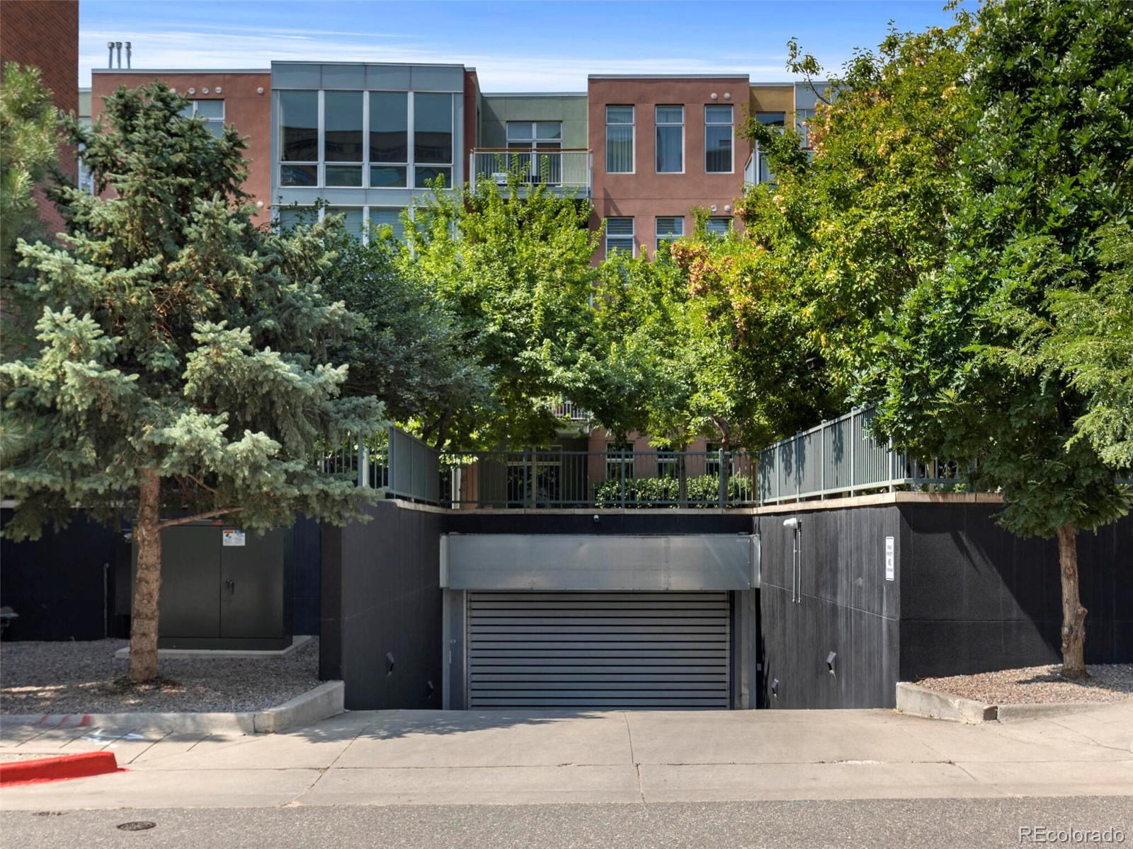1401 Delgany Street Unit: 405