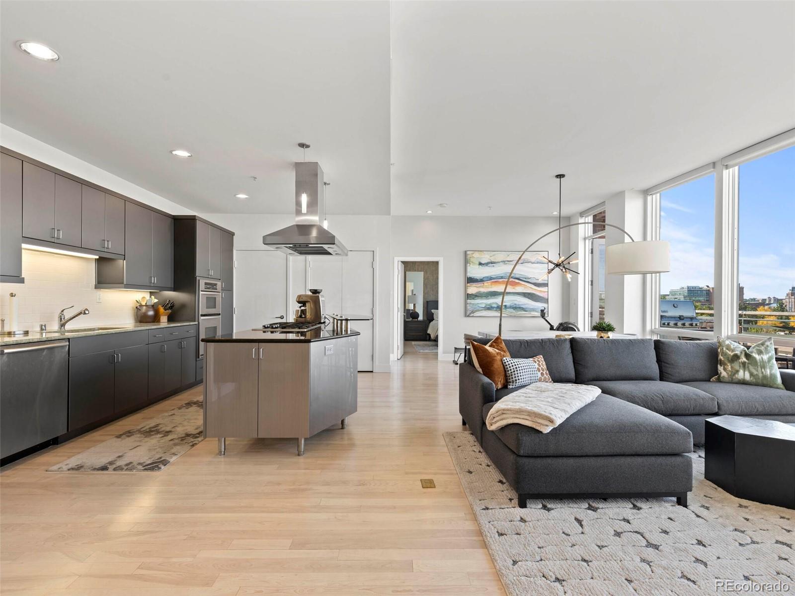 1401 Delgany Street Unit: 405