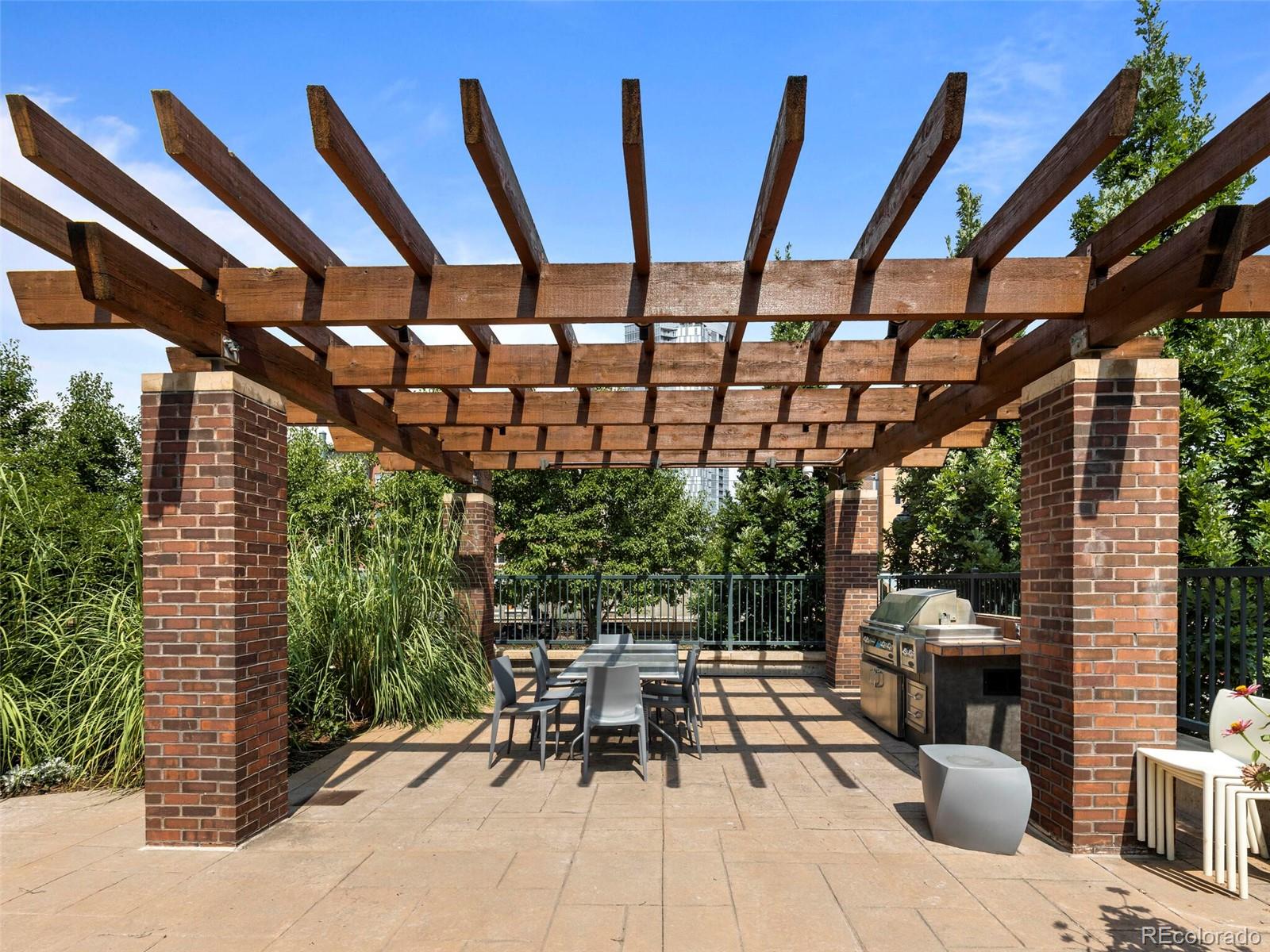1401 Delgany Street Unit: 405