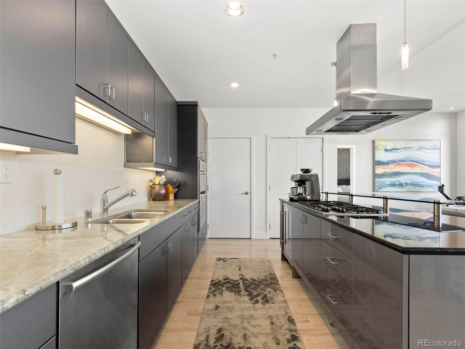 1401 Delgany Street Unit: 405