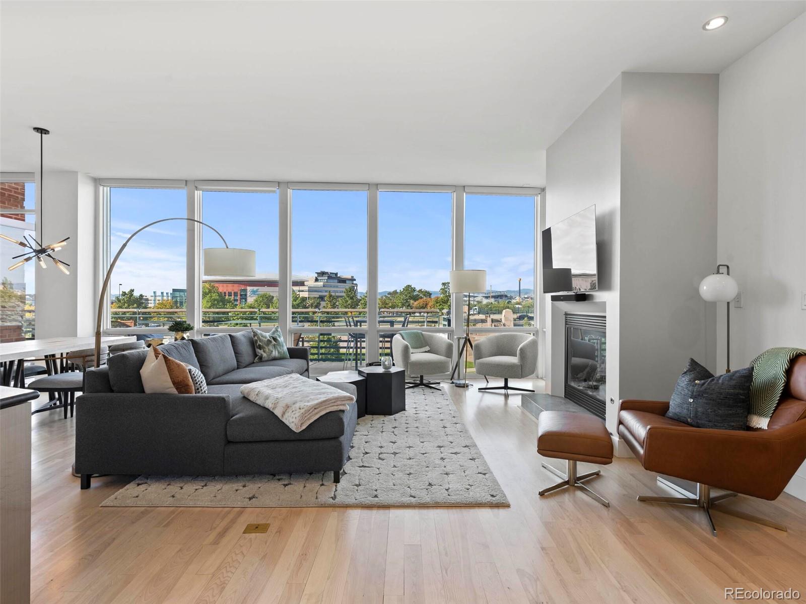1401 Delgany Street Unit: 405