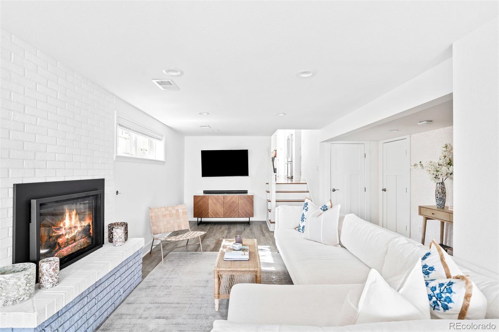 3884 Osceola Street