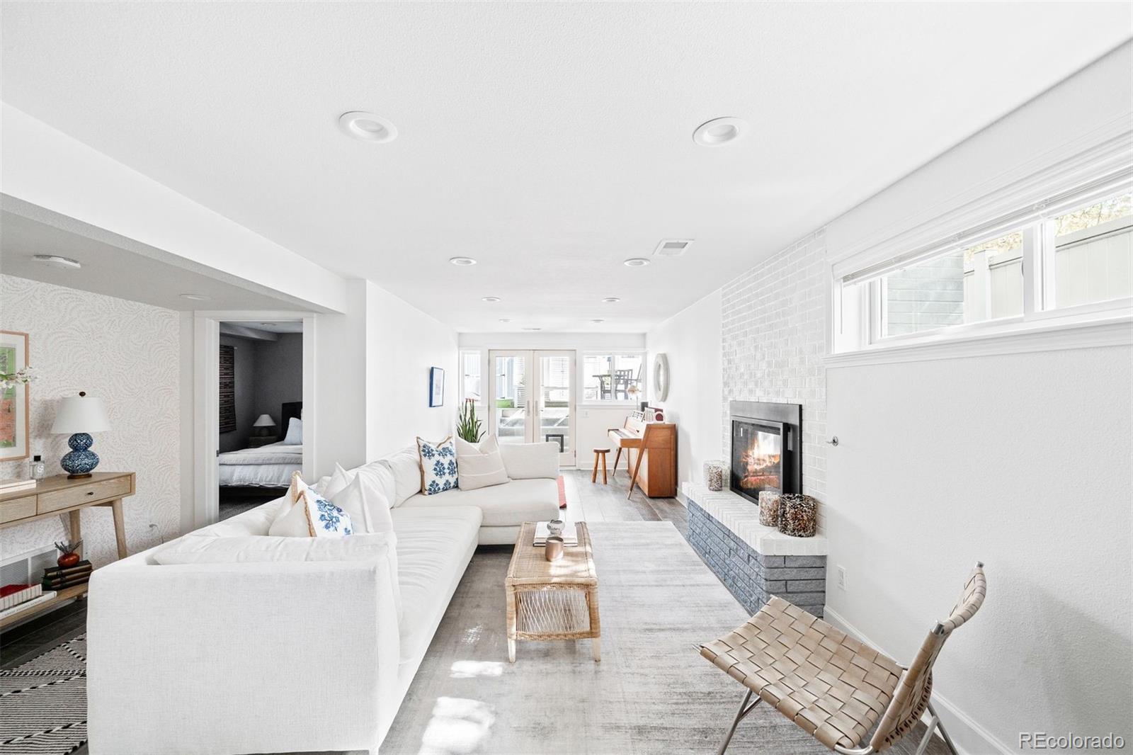 3884 Osceola Street