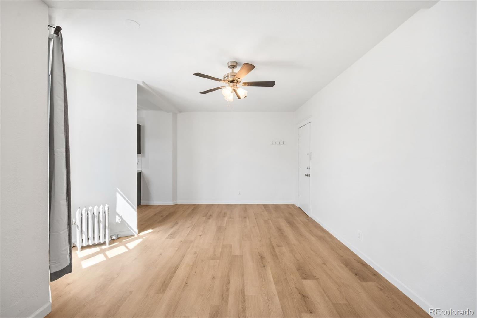215 E 11th Avenue Unit: D5