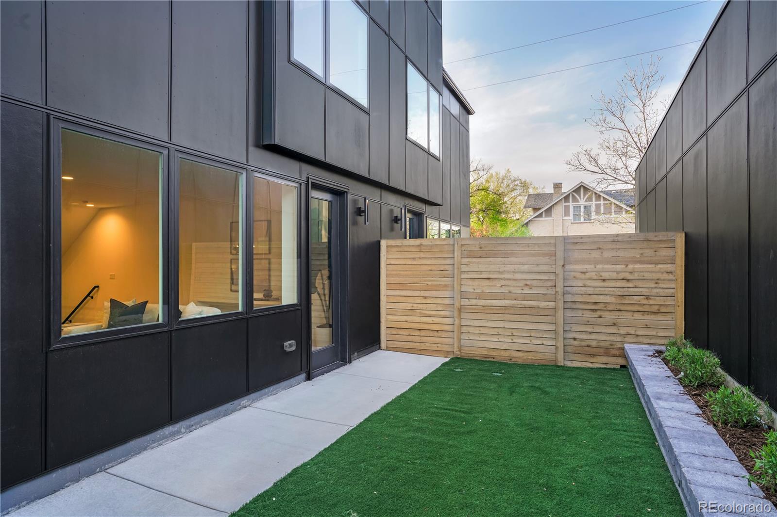 580 Adams Street