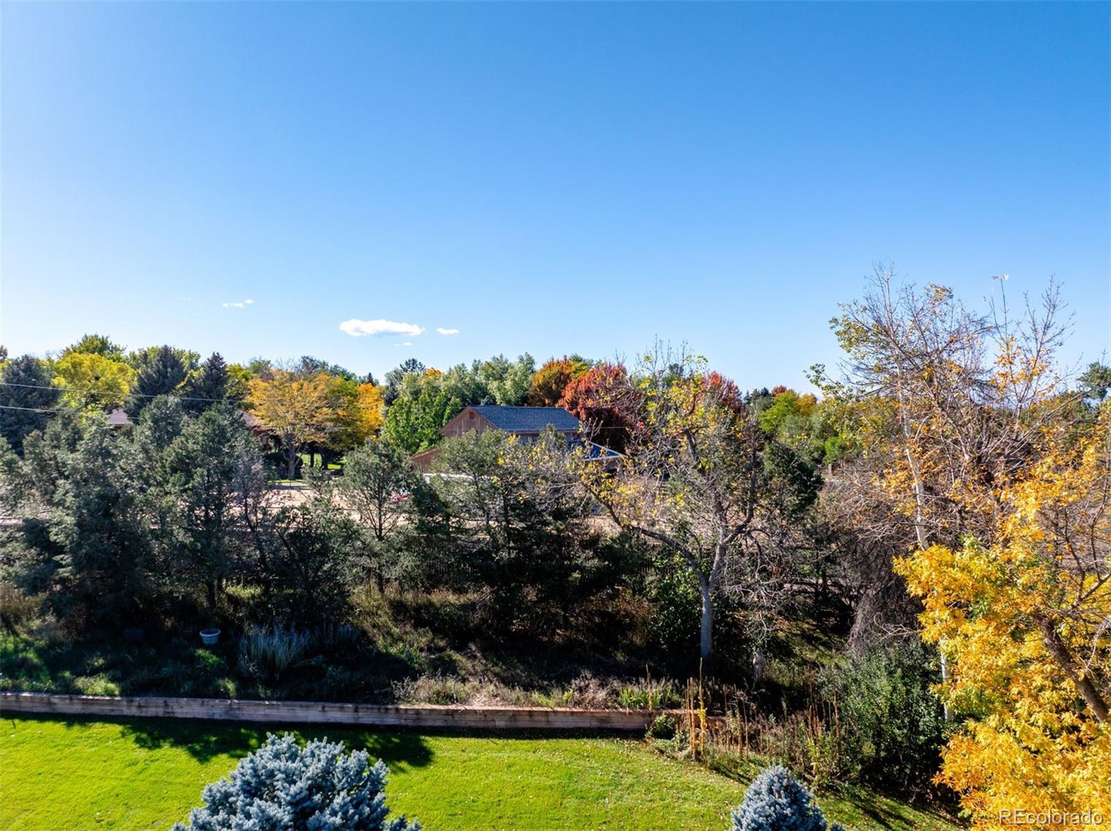 2600 E Willamette Lane