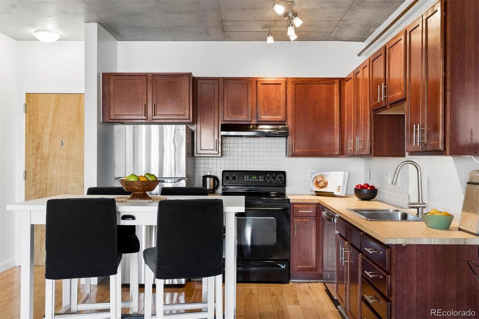 1475 Delgany Street Unit: 304