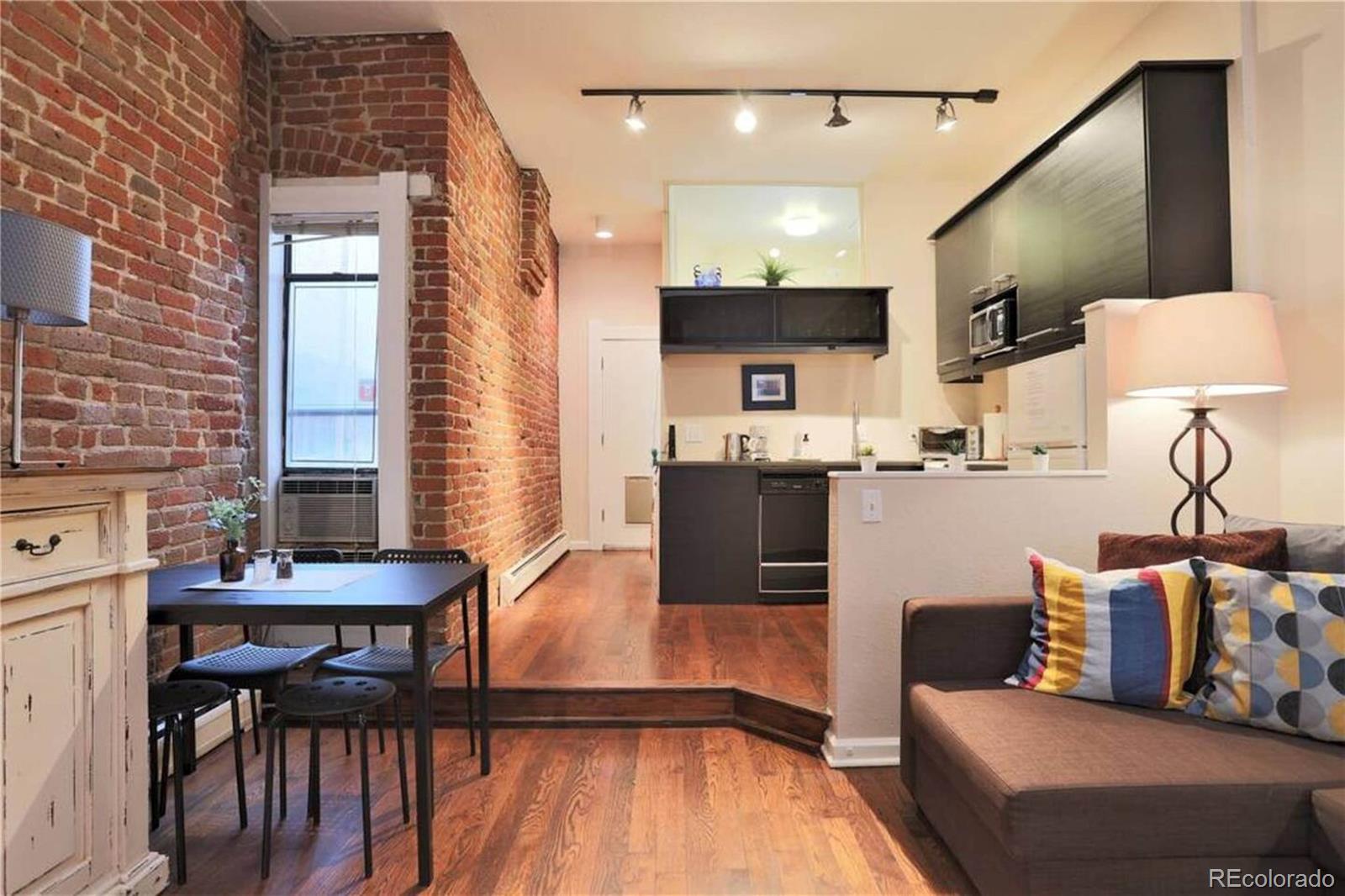 2520 Kensing Court