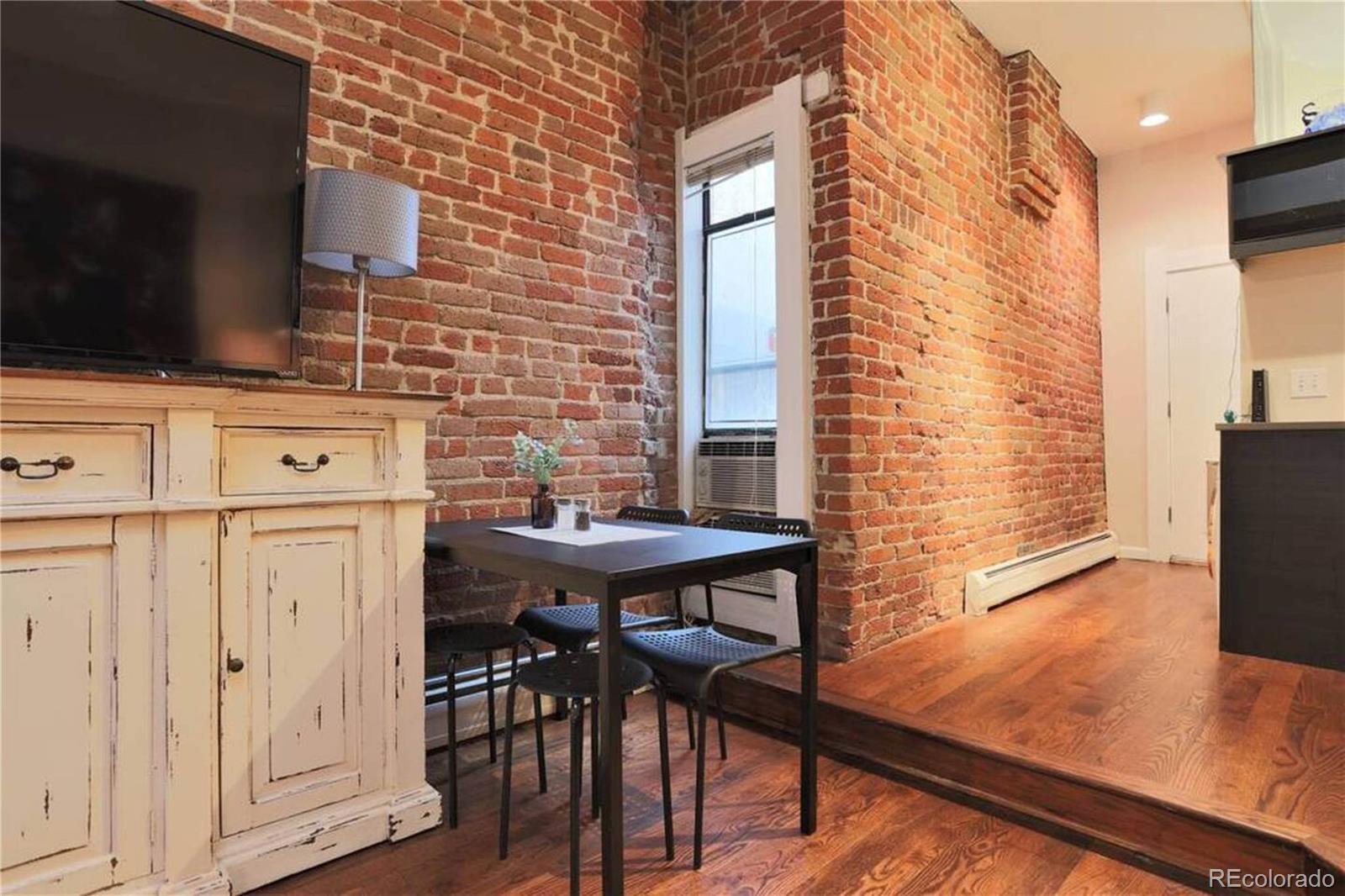 2520 Kensing Court