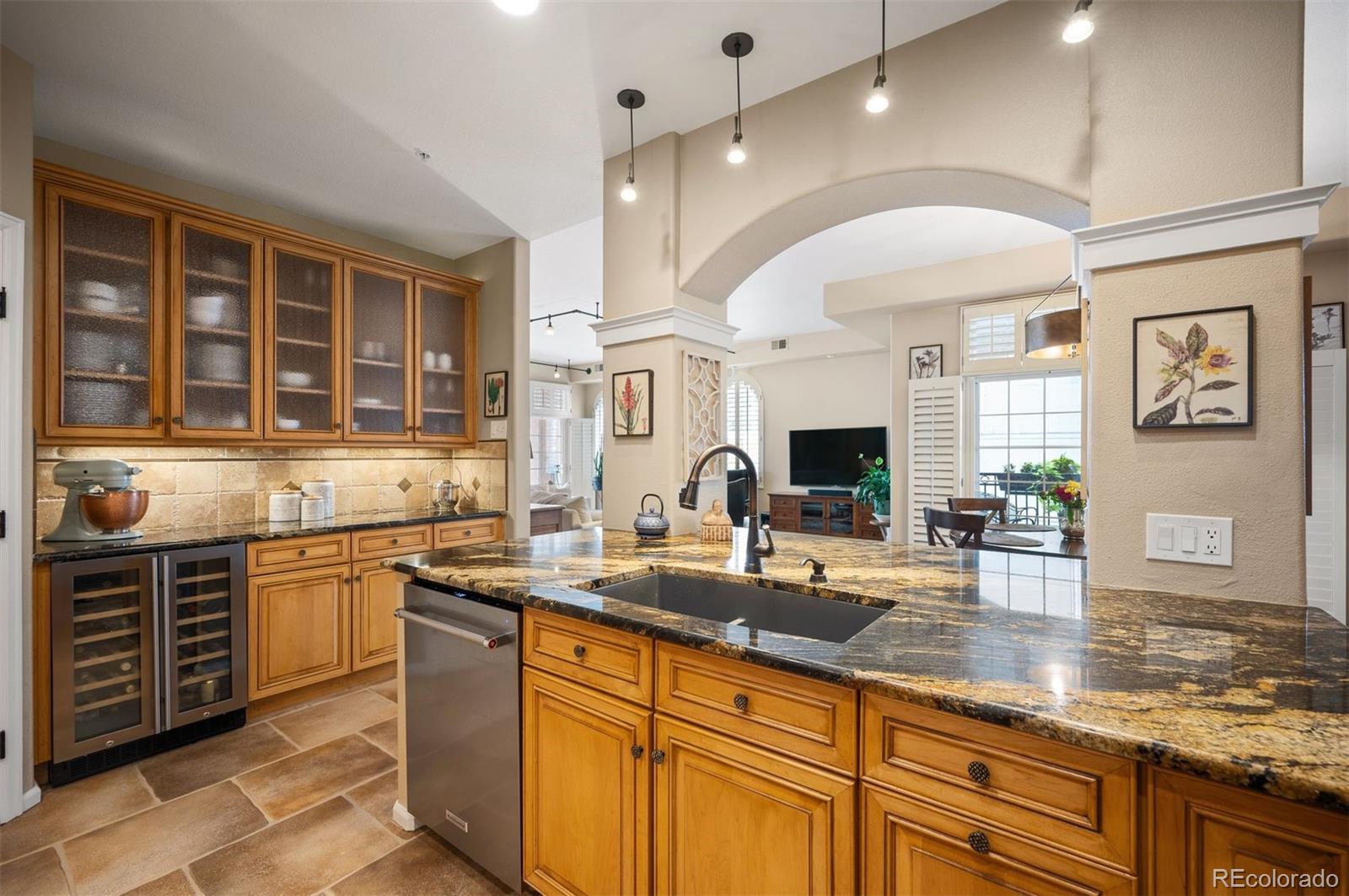 1140 Cherokee Street Unit: 401