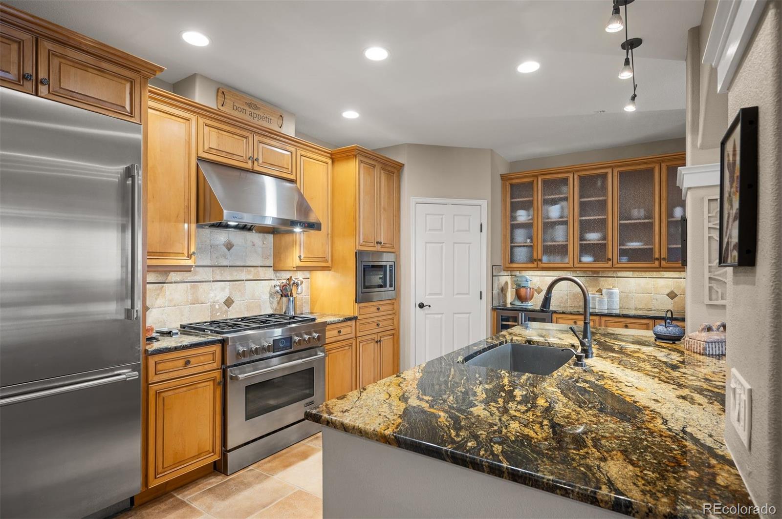 1140 Cherokee Street Unit: 401