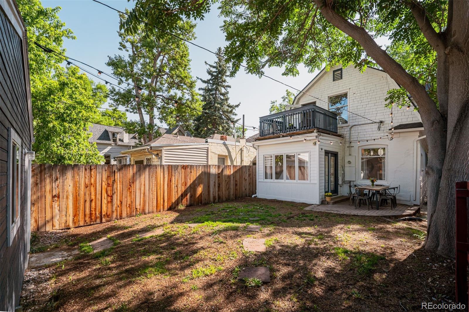 445 N Corona Street