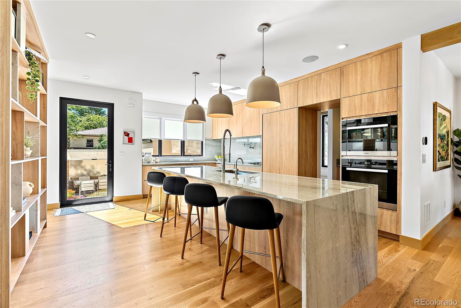 980 S Fillmore Way