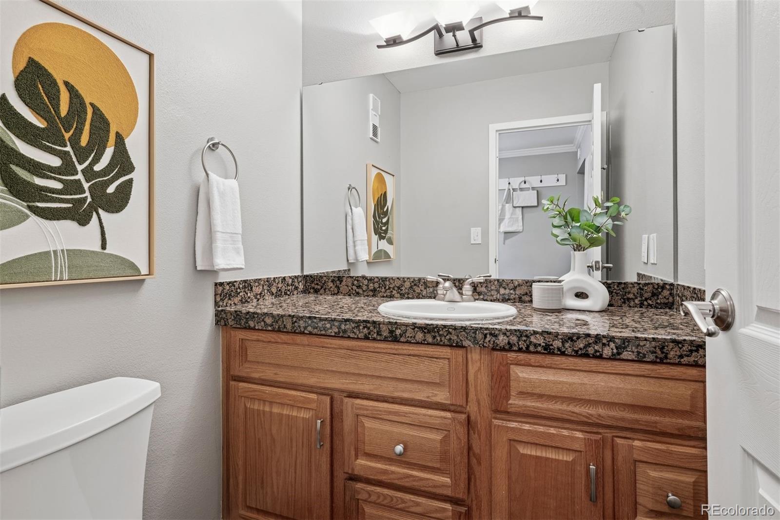 1625 Larimer Street Unit: 1208