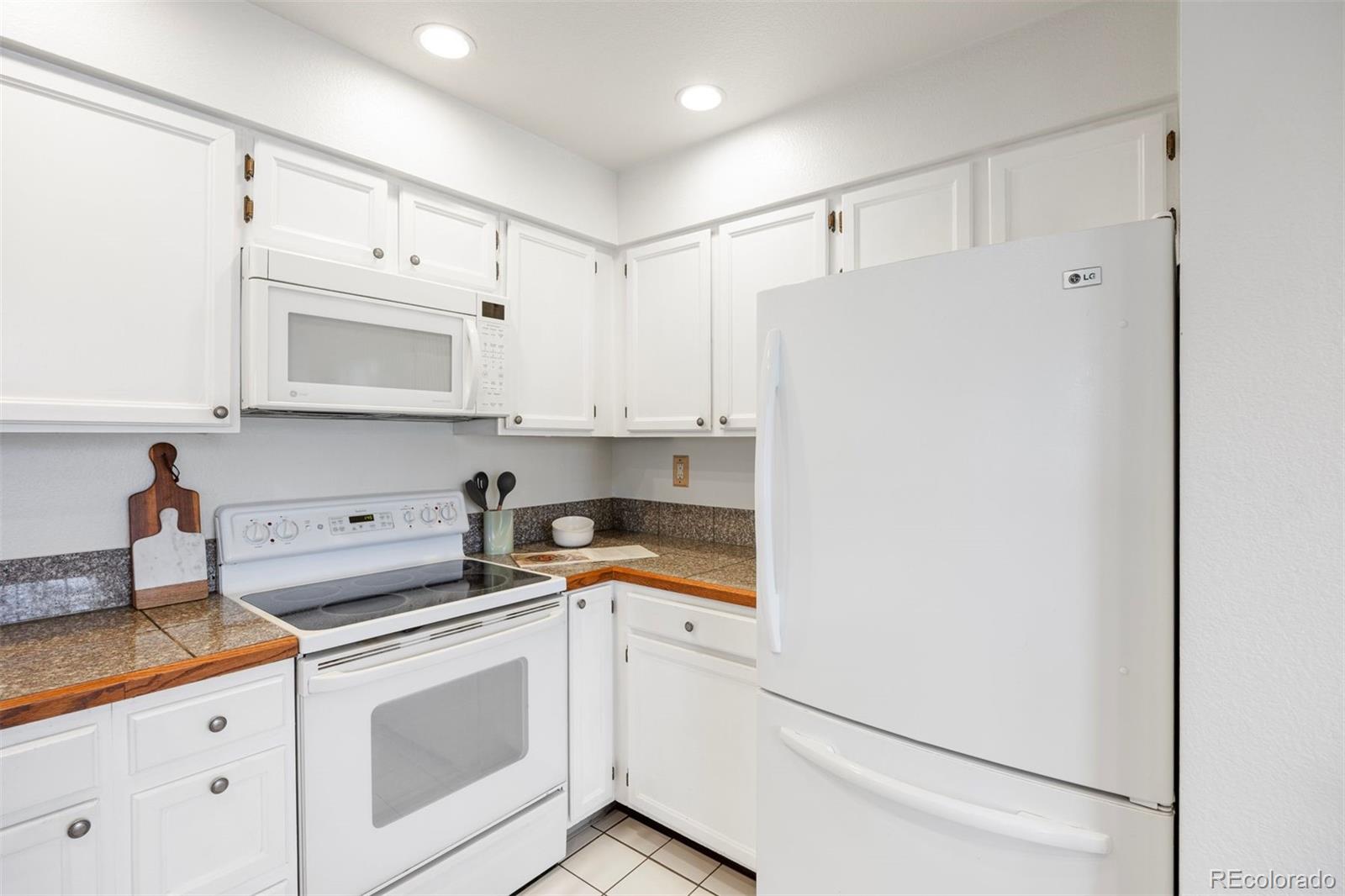 4819 White Rock Circle Unit: C