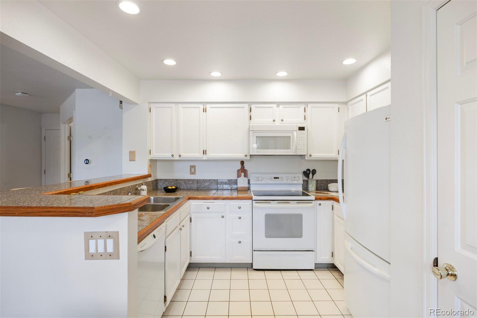 4819 White Rock Circle Unit: C