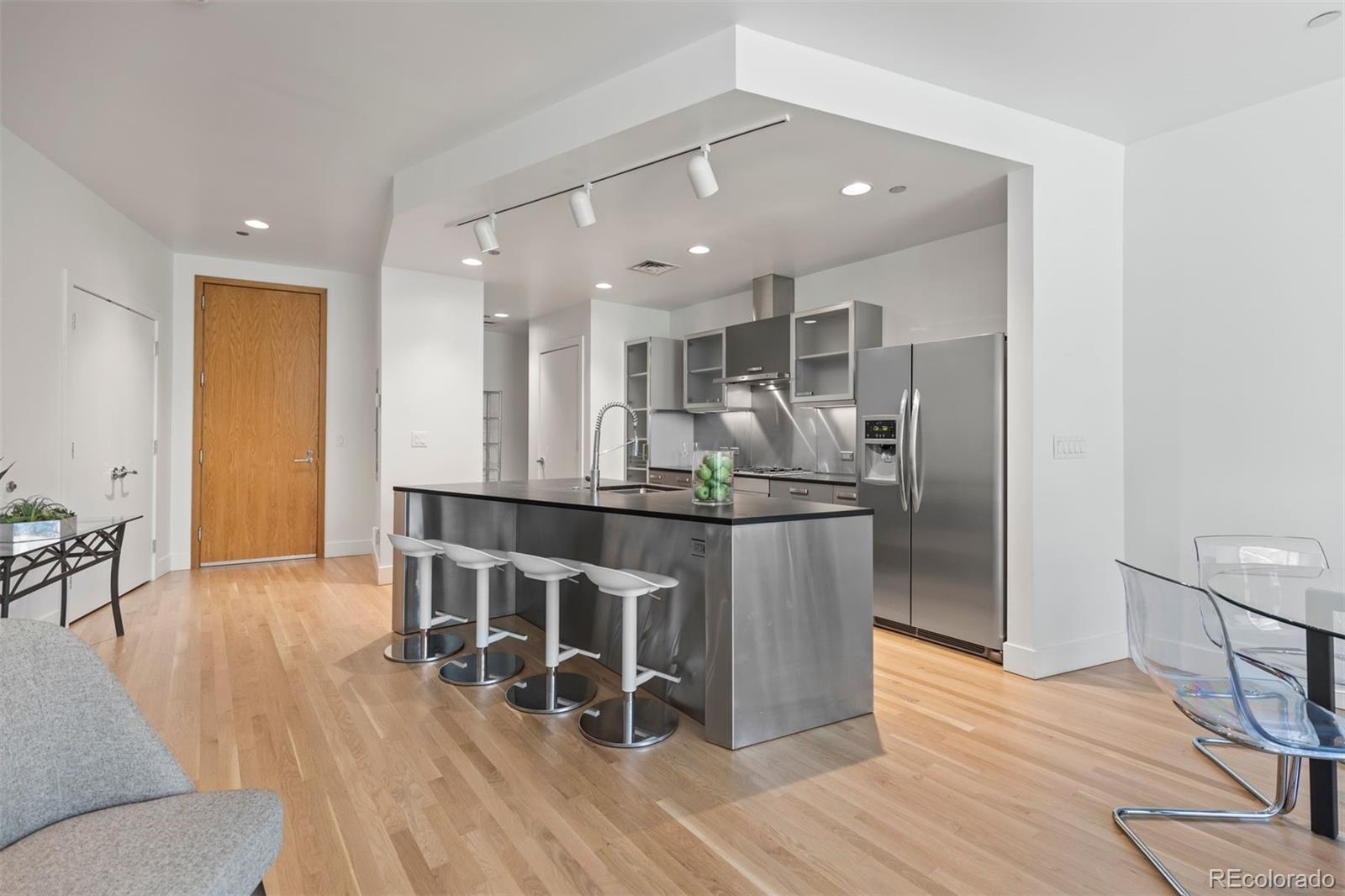 1200 Acoma Street Unit: 203